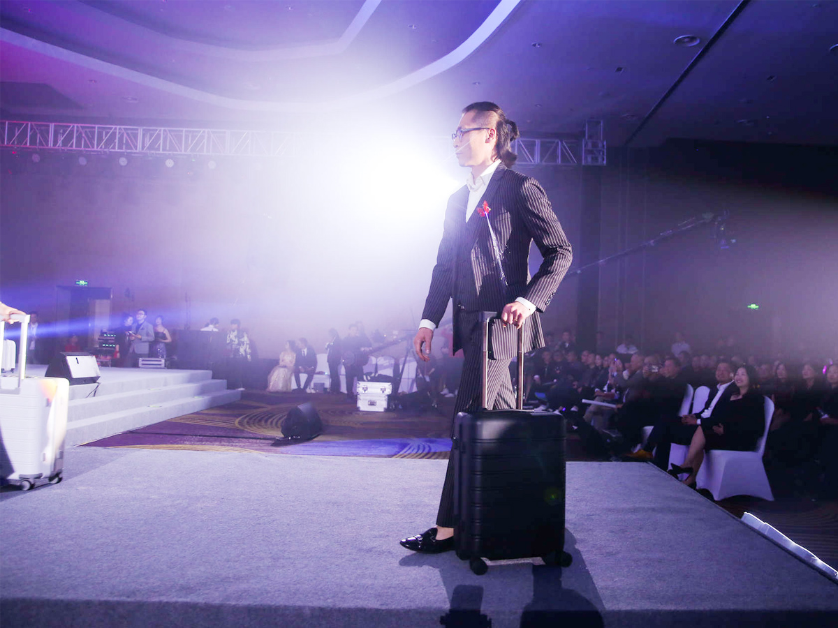 晚會員工走秀節目