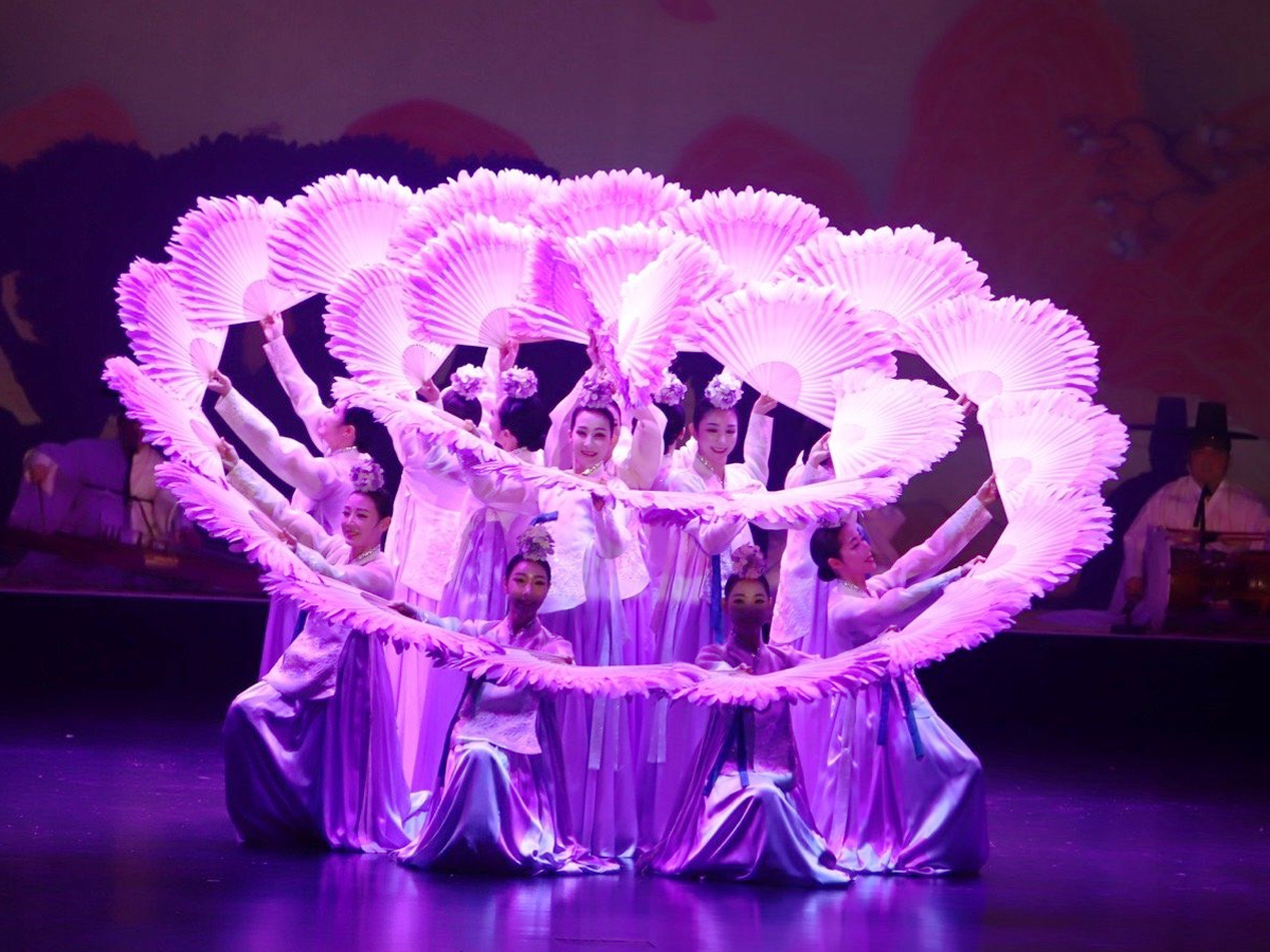 年會舞蹈表演節目——扇子舞