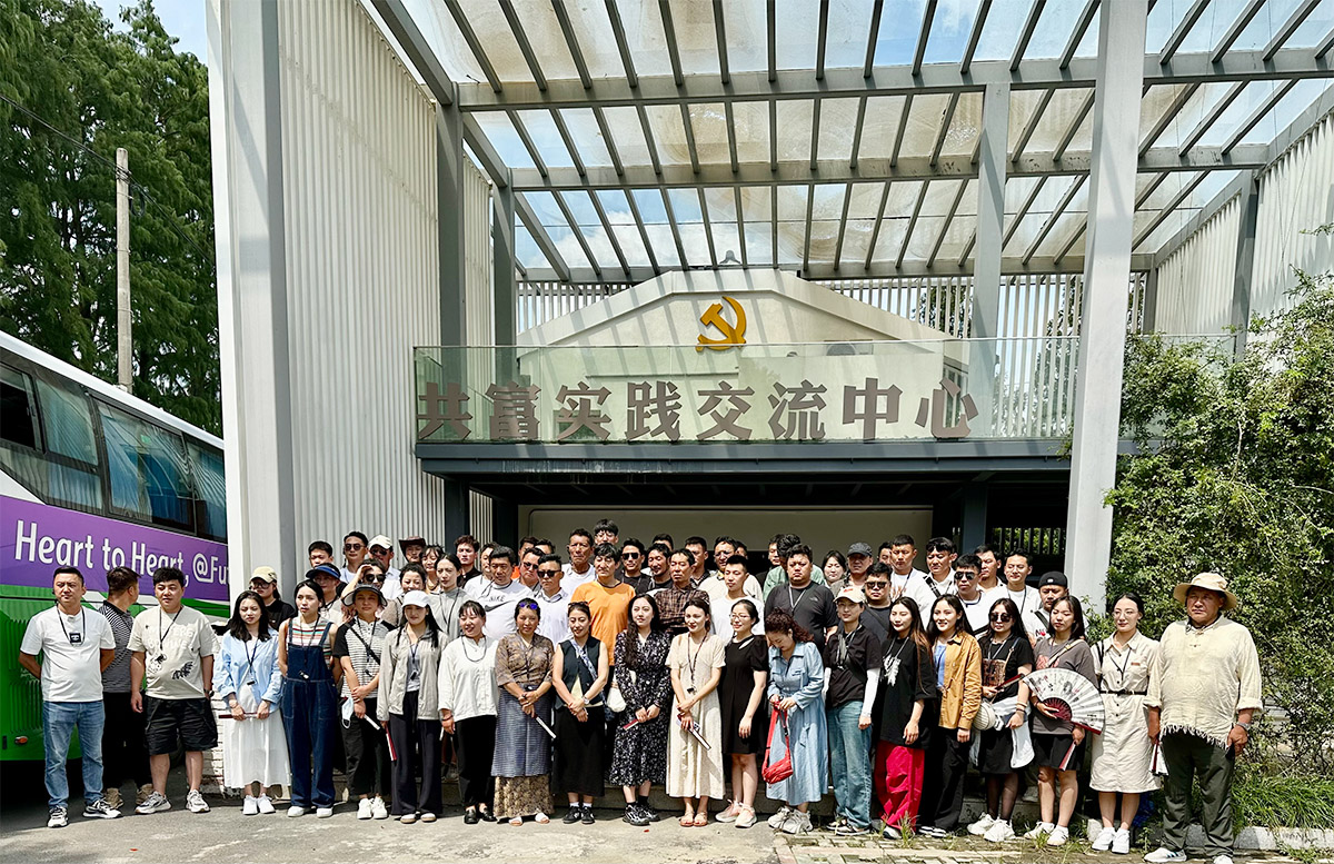 在臨平區雙宇村共富實踐交流中心考察交流